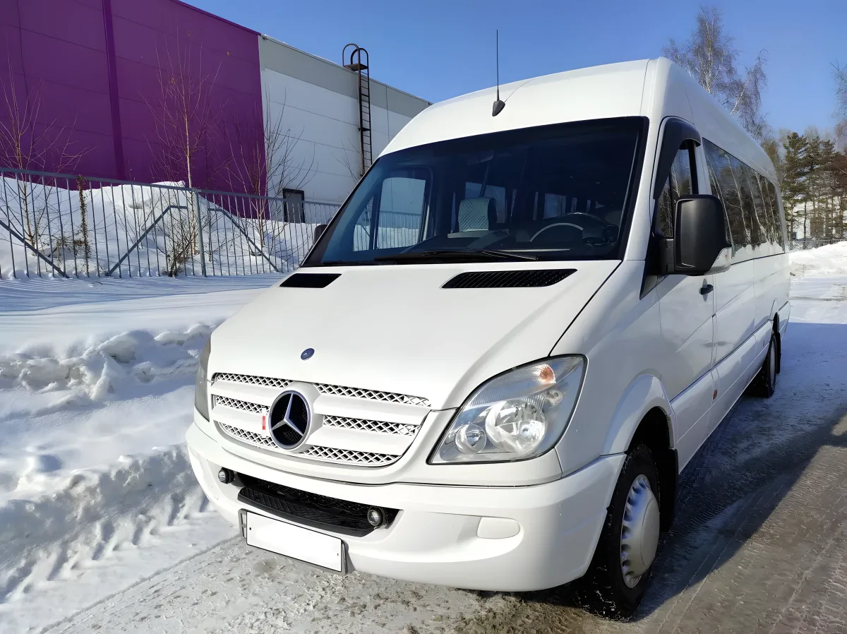 Туристический автобус Мерседес Спринтер на 20 мест